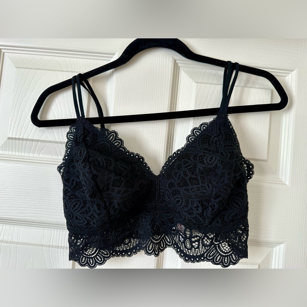 Colsie black lace bra top. Never worn!
